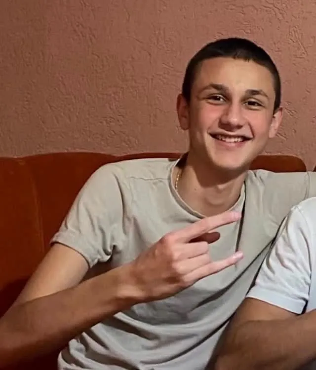Да помогнем на Влади